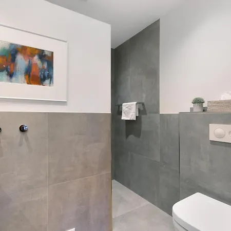 Hawerlaender דירה שמאלנברג